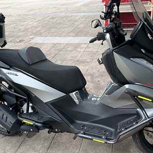 适用无极SR250GT踏板摩托车坐桶垫/加厚隔热防晒座套透气网座垫