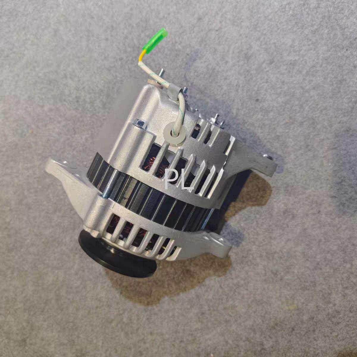 适用洋马23700KA150发电机23700KA151发电机3140081030充电机12V