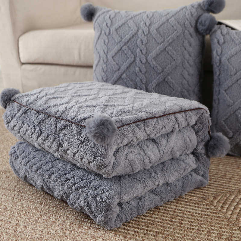 塔芙绒抱枕被双拼 豆豆绒 午睡靠垫被子两用坐垫车载被子加厚毯子,居家布艺,靠垫/抱枕,淘宝优惠券,粉丝福利购,淘宝优惠卷