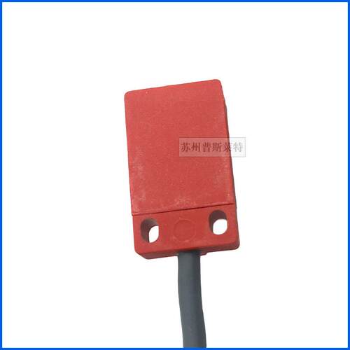 FOTEK台湾阳明长方型接近开关SP-05NB三线NPN常闭5MM感应金属30V