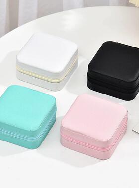 1PC, Jewelry Storage Box, Material: Main Plastic + Leather +