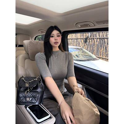 黑泽玄七微胖mm大尺码夏季五分袖T恤女半高领堆褶收腰修身显瘦上