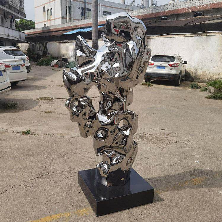 不锈钢太湖石雕塑落地装饰摆件大型景观雕塑公园庭园水池石头