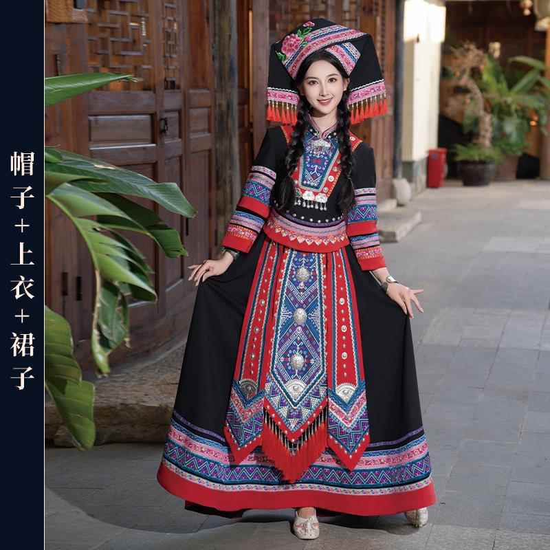 高档广壮族西服装女子月新三三传统服演装成人男子刺绣旅游摄影表