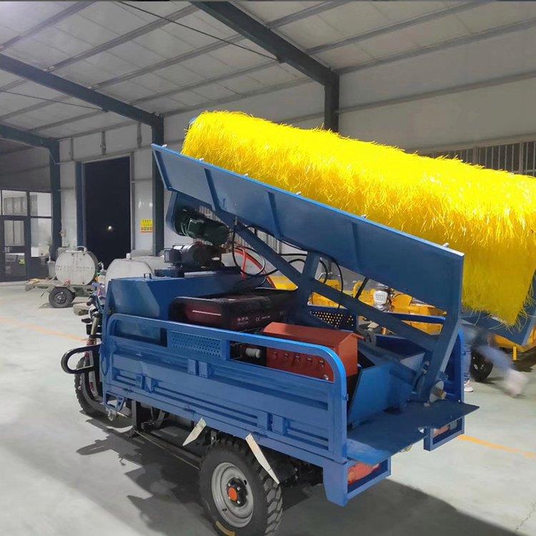 公路隔音板清洗车小区护栏清洗围挡清理电动三轮车护栏高压清扫车