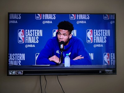 tcl75v2电视真实使用反馈，不偏不坑说优缺点