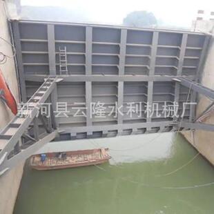 供应弧流形闸门表顶水库水电露站溢29坝放水泄洪溢孔洪道冲沙工作