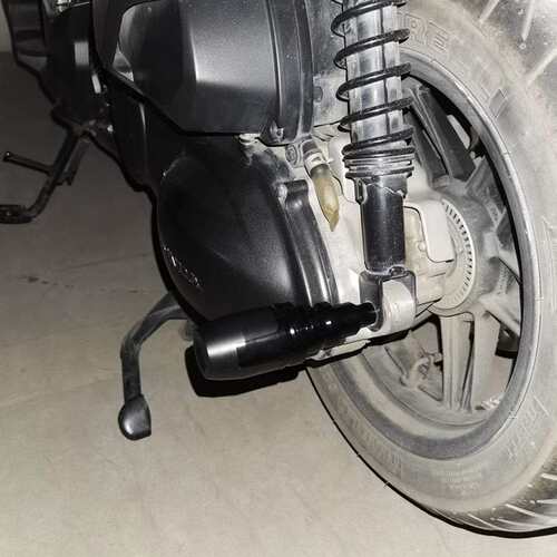 适用ADV160 FORZA350 XMAX300通用改装排气管防摔棒车身防护缓冲