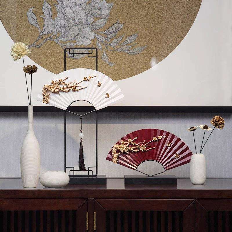 客厅摆件新中式酒柜玄关禅意博古架办公桌轻奢高档家居扇子装饰品