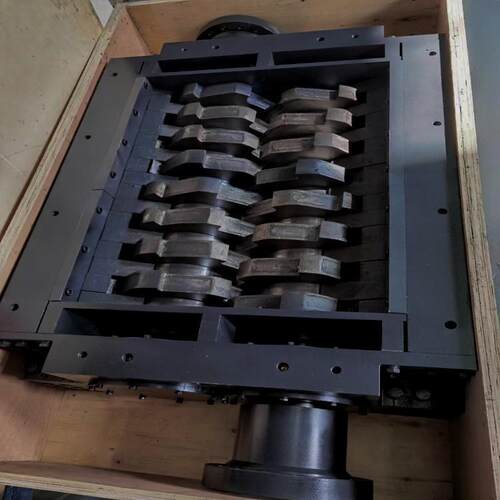 撕碎机小微型型破碎机箱厂货源家现货直供品质保ASR体证粉碎机