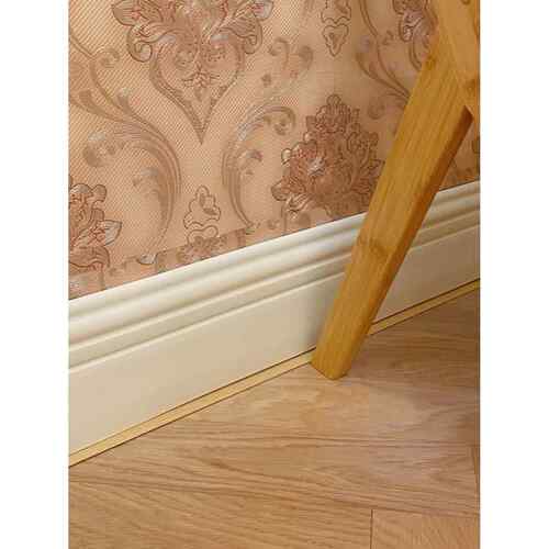 白色Pvc踢脚板不干胶塑料墙面贴纸，用于隐藏难看的装饰和脱落修