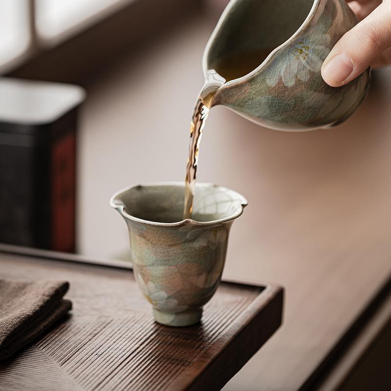 新款直销冰片釉手绘雏菊花口杯小号茶杯油画风陶瓷功夫茶具品茗杯