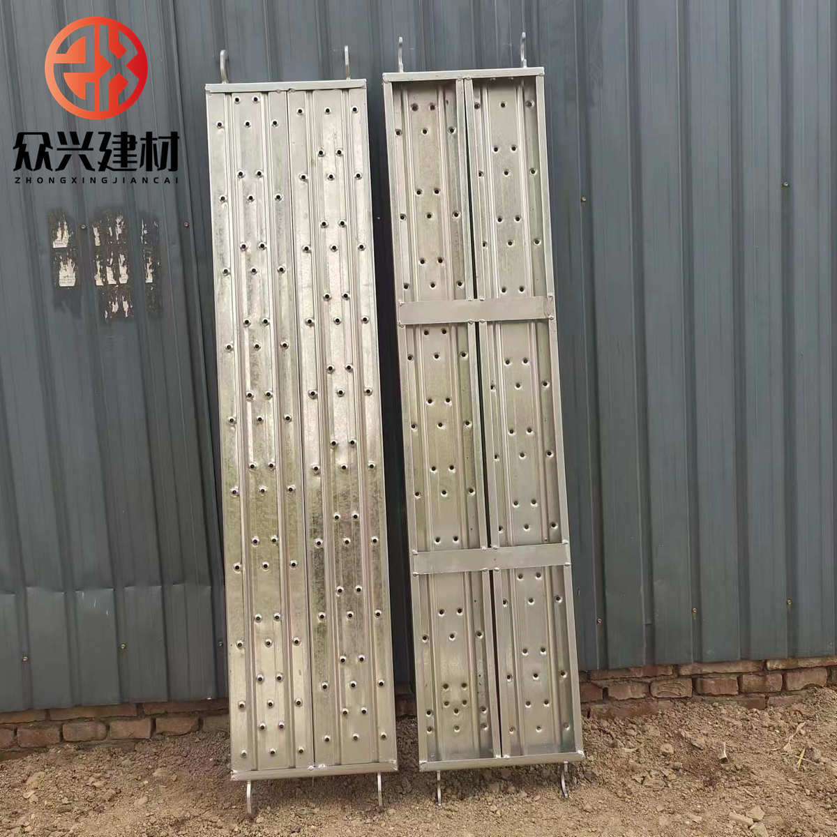 脚手架厂家供应钢跳板钢跳板移动脚手架踏板热镀锌踏板建筑