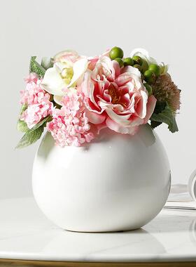 北欧简约风花OWT插瓶摆白色圆形陶件瓷花瓶客厅水郁金香干花花装