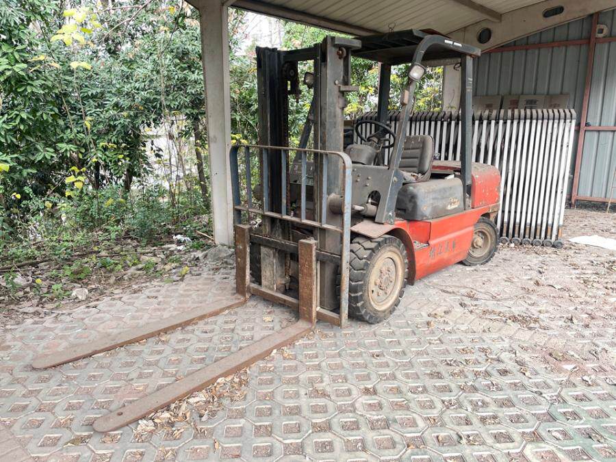 4月26日重庆九龙坡区公司名下机械设备网络拍卖公告