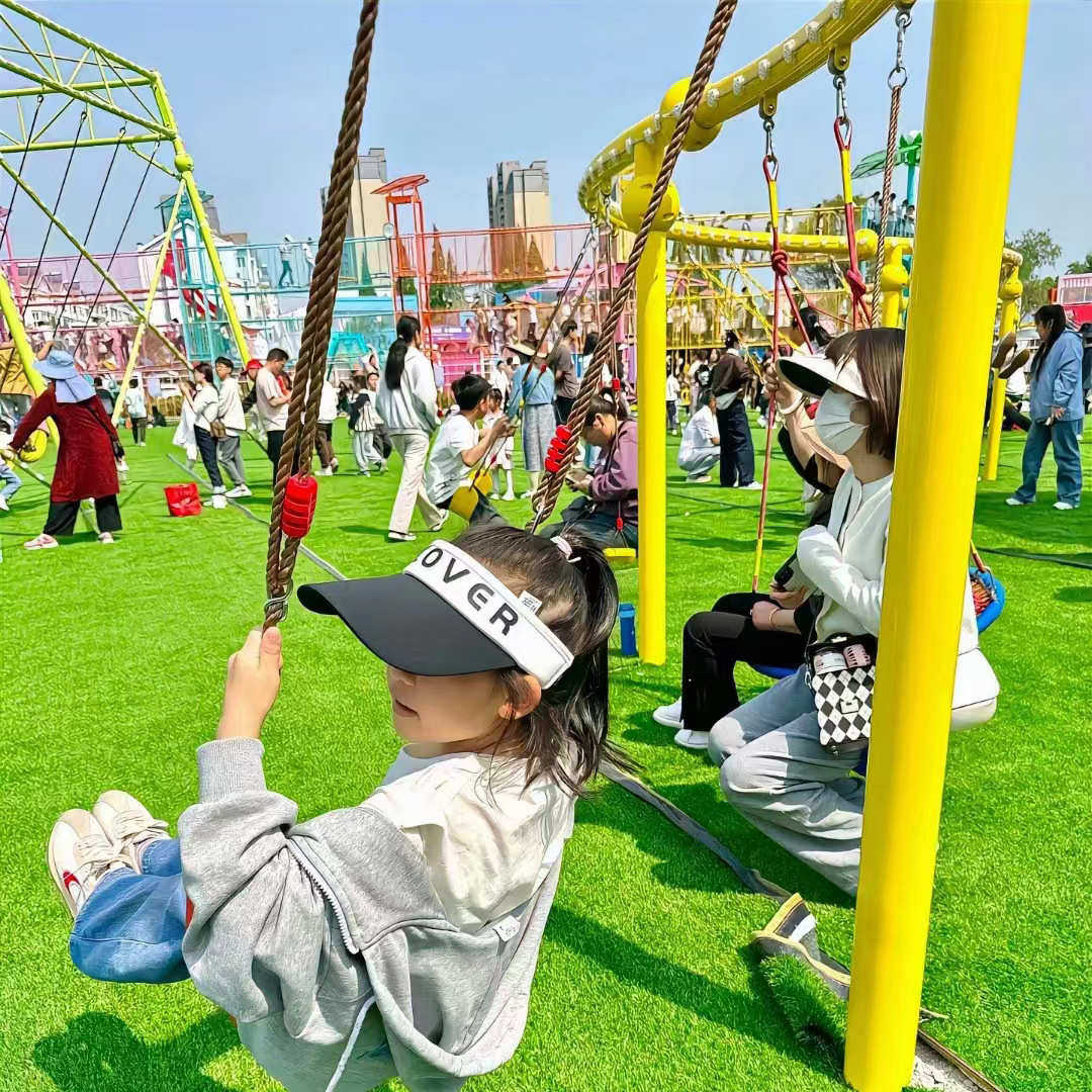 户外儿童无动力游乐设备幼儿园室外大型滑梯攀爬网组合滑梯生产厂