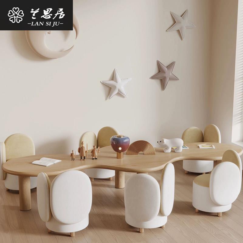 样品屋展示中心处儿童区桌椅组合幼儿园宝宝绘画 画书桌早教培训