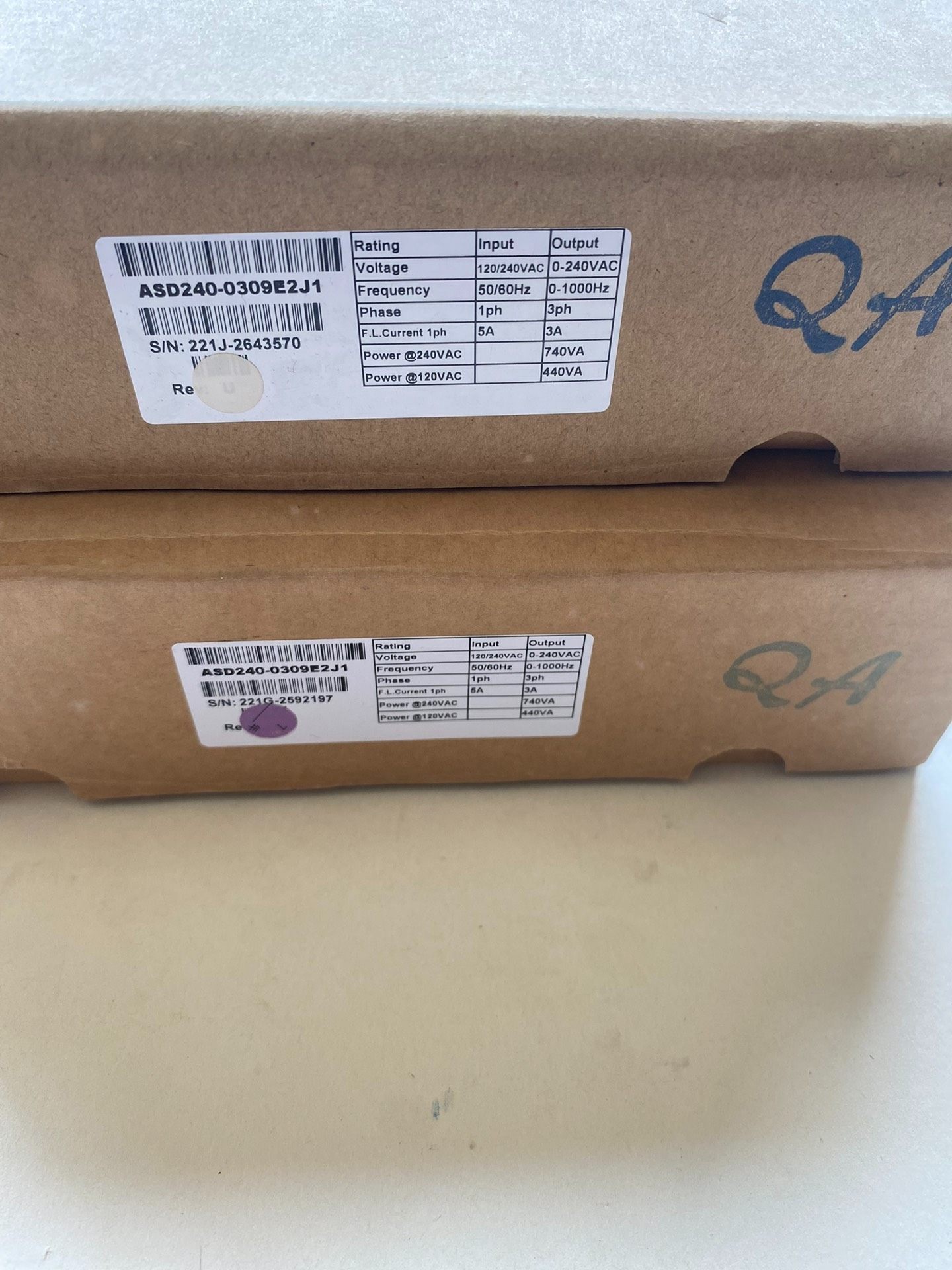 全新雅科贝斯伺服驱动器，型号ASD240-0309E2J1，