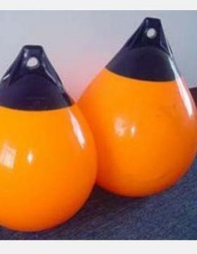 厂家直发黑色船用防碰球 A系PVC充气靠垫 梨形游艇防撞球合格证