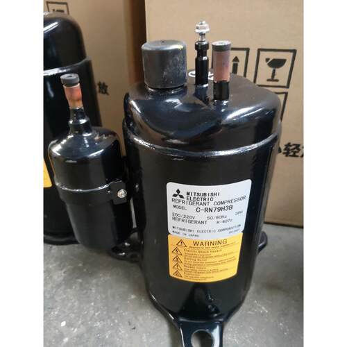 替代压缩机 C-RN79H3B / 三相200V,700W，