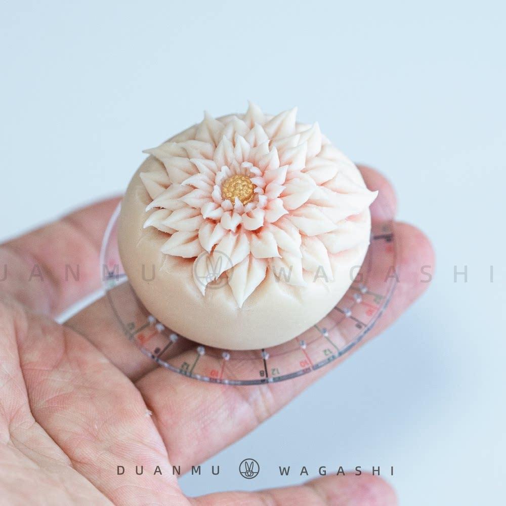 日本和果子工具和菓子底托裱花底座唐果子茶果子分圆器端木唐菓