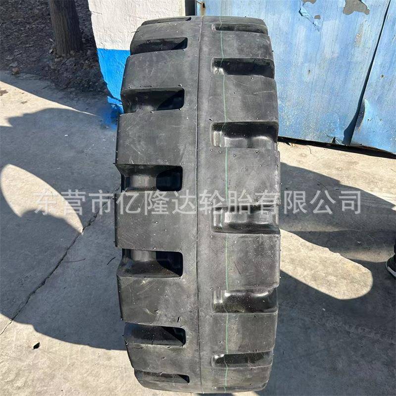 山东轮胎厂17.5-25轮胎30铲车23.5-25轮胎50铲车耐磨防爆防扎