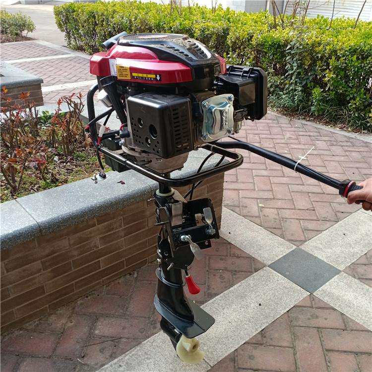 船尾水下螺旋桨小型船用推进器四冲程15马力船挂机