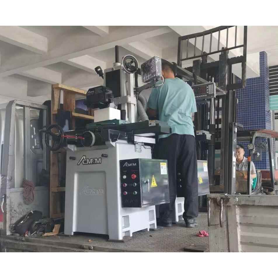 台湾丰堡艾克门FGM-618精密成型平面磨床床身有LOGO商标原装正品