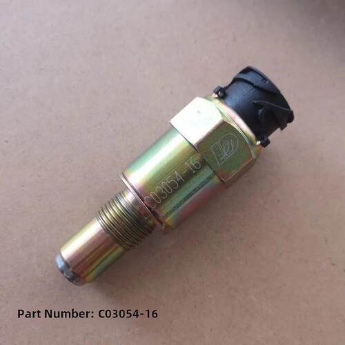 解放JH6/J7/JK6/J6V/J6P车速里程表传感器3054-16原厂配件
