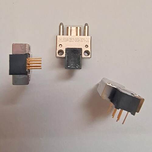 自主研产PCB矩形连接器J63A-2E2-021-321-THJ63A-2E2-051-321-TH