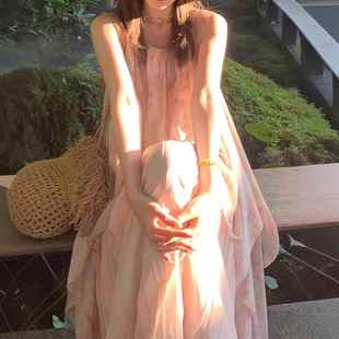 2025新款 小个子春夏海边度假风晕染碎花吊带连衣裙 桃之夭夭