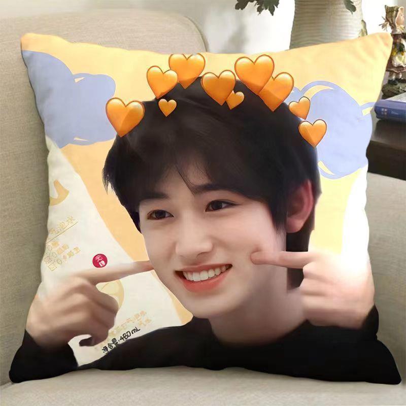 宋亚轩手办周边抱枕双面