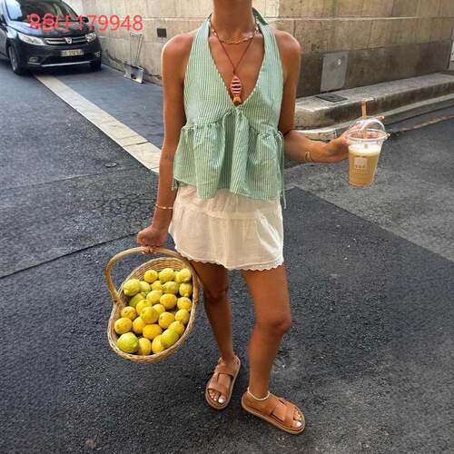 Strap vest, checkered V-neck top