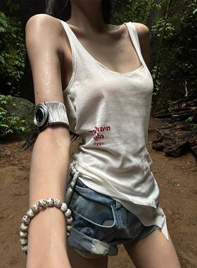 韩好甜WARDEN EDGE白色背心女夏外穿修身显瘦露背U领针织吊带上衣