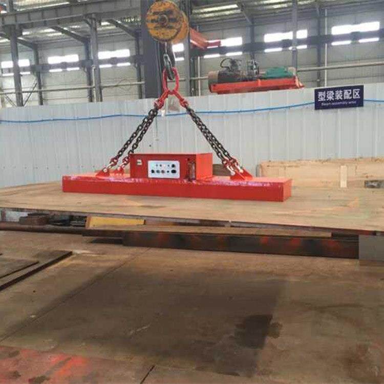 千豪物流钢板电永磁吊具搬运快捷，单张多张轻松吊起重机电磁起重