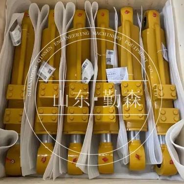 装载机配件WA600-6倾斜油缸707-E1-01850油缸707-E1-0124
