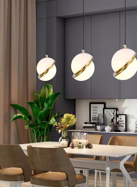 北简约餐厅灯具咖618啡厅桌吧台床色头展厅装欧饰金环形玻餐璃球