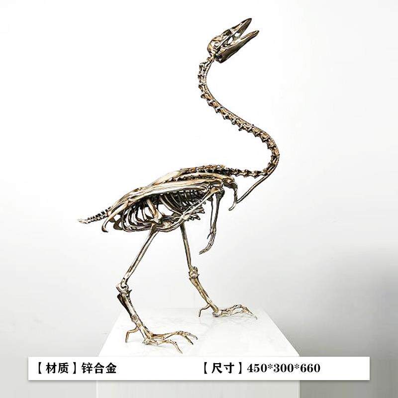 现代新中式金属抽象动物犀利创意摆件手拿相框雕塑工艺品桌面装饰