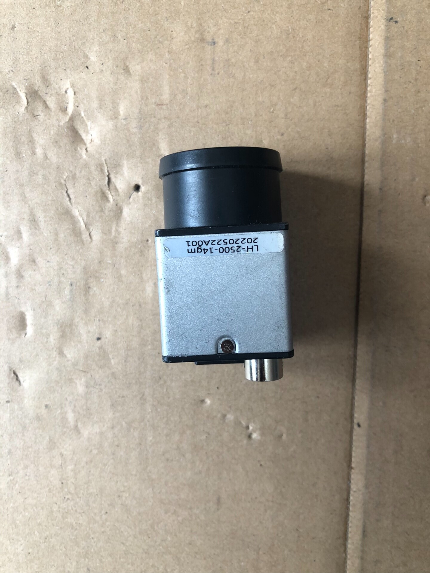 LH－2500－14gm、一个成色如图功能包好：议价