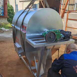 煤炭大型板栗炒货机 电加热瓜子大豆芝麻翻炒机 50斤炒货机多少钱