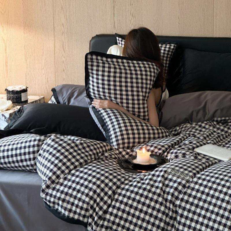 小众轻奢时尚大牌风复古黑白格60天丝棉磨毛四件套洋气女生被子秋