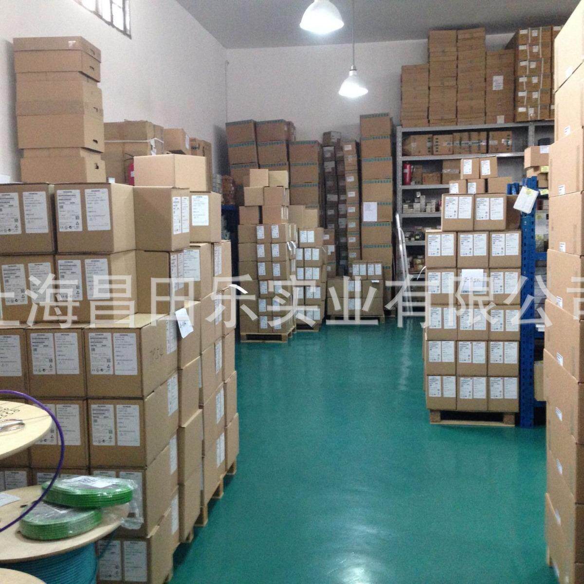 7MF4033-1DA10-2AB6-ZA01全新西门子压力变送器