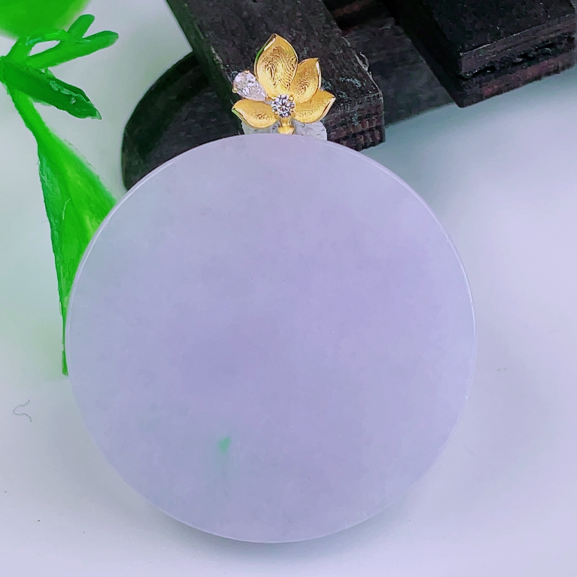 缅甸天然真品翡翠18k金扣头冰紫罗兰春彩满色闪拍无事牌玉石吊坠