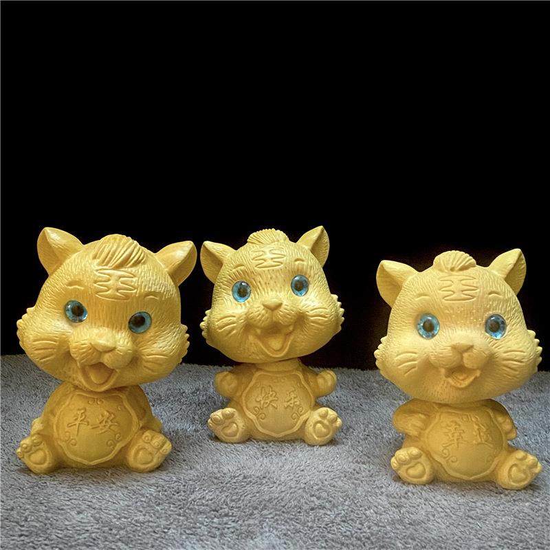 黄杨木雕刻家居汽车摆件手把件实木卡通牛摇摇牛转乾坤中式生肖牛