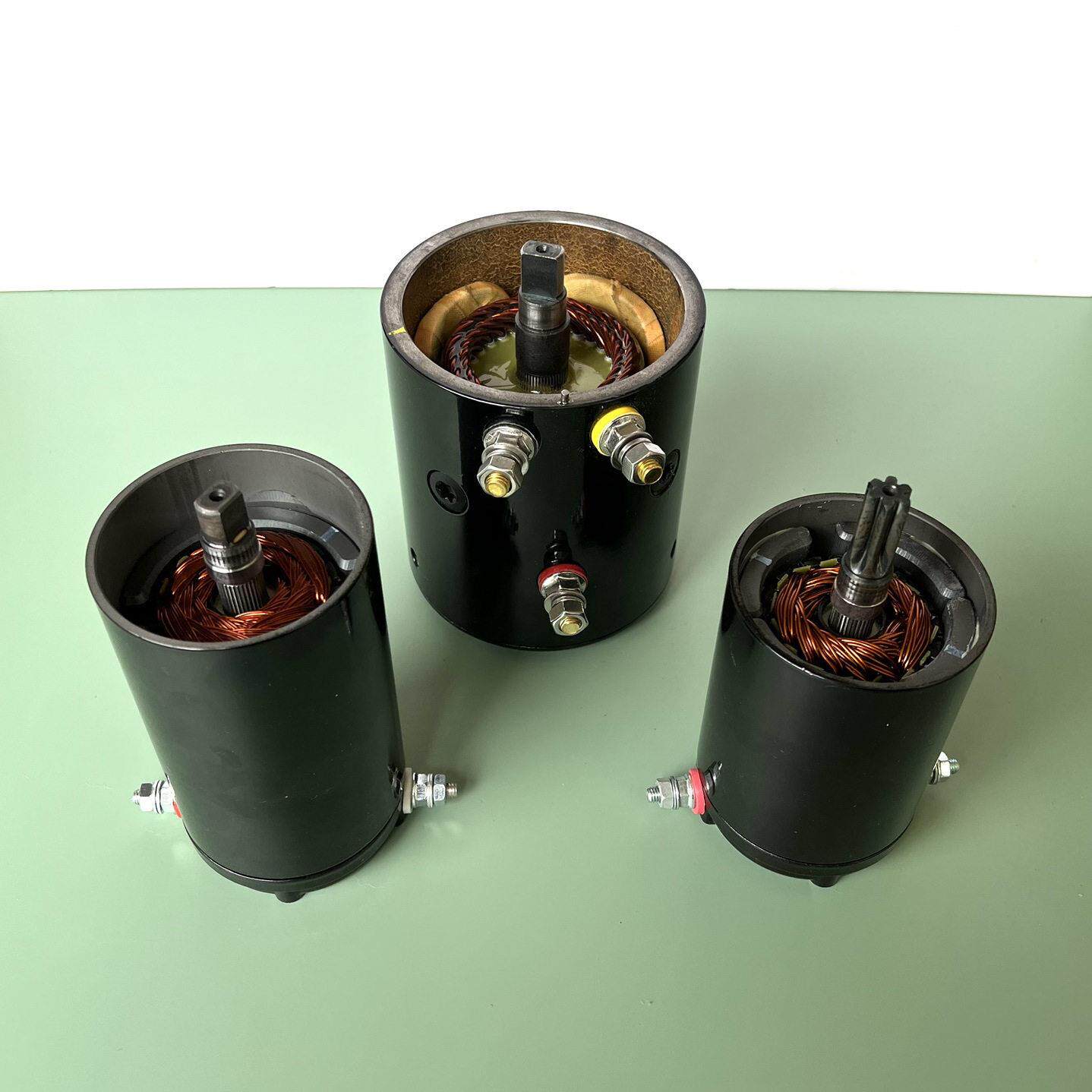 电动绞盘电机电动绞盘配件车载小吊机电机
