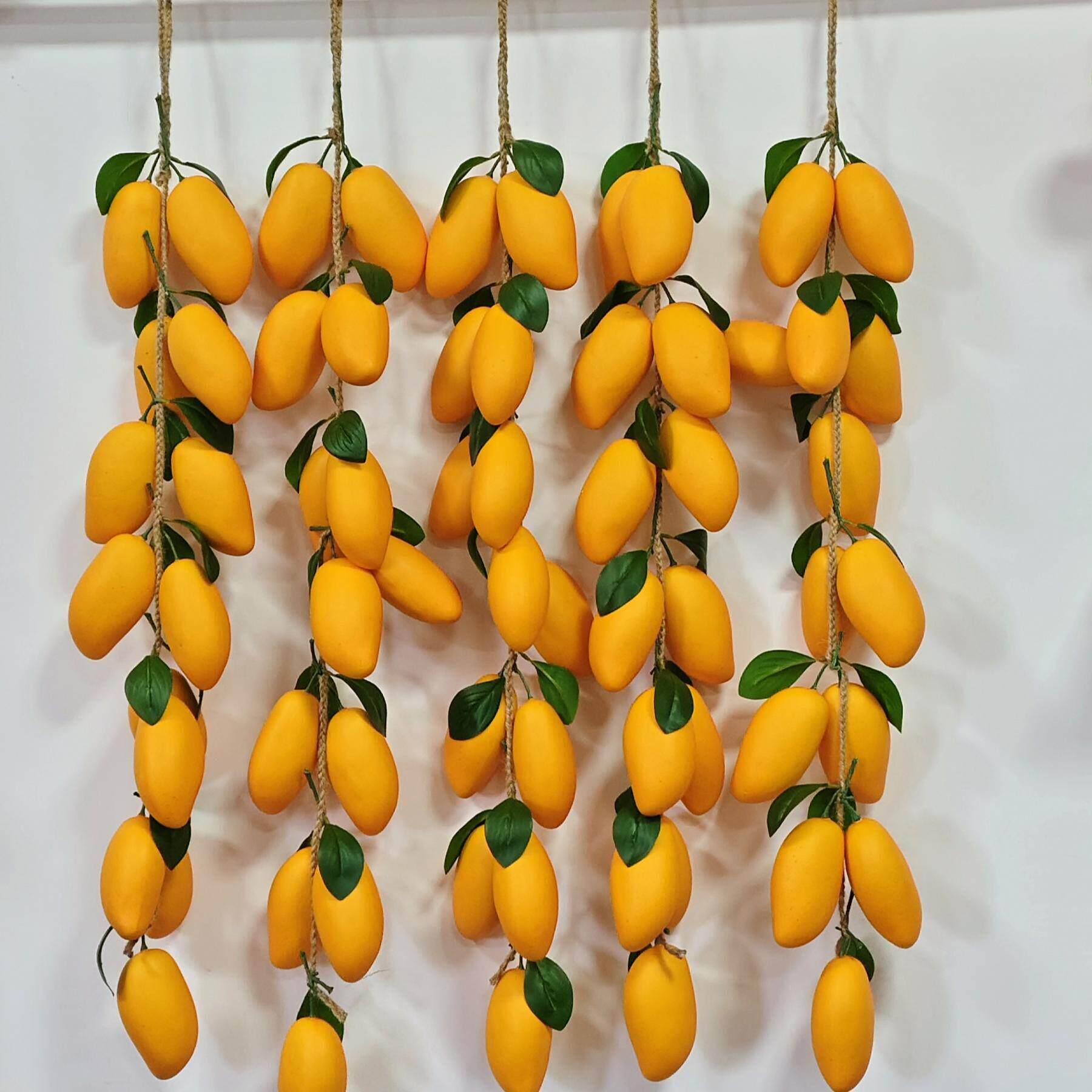 彷真芒果串墙上布景挂件假水果摆件饭厅客厅超市芒果藤条装饰品