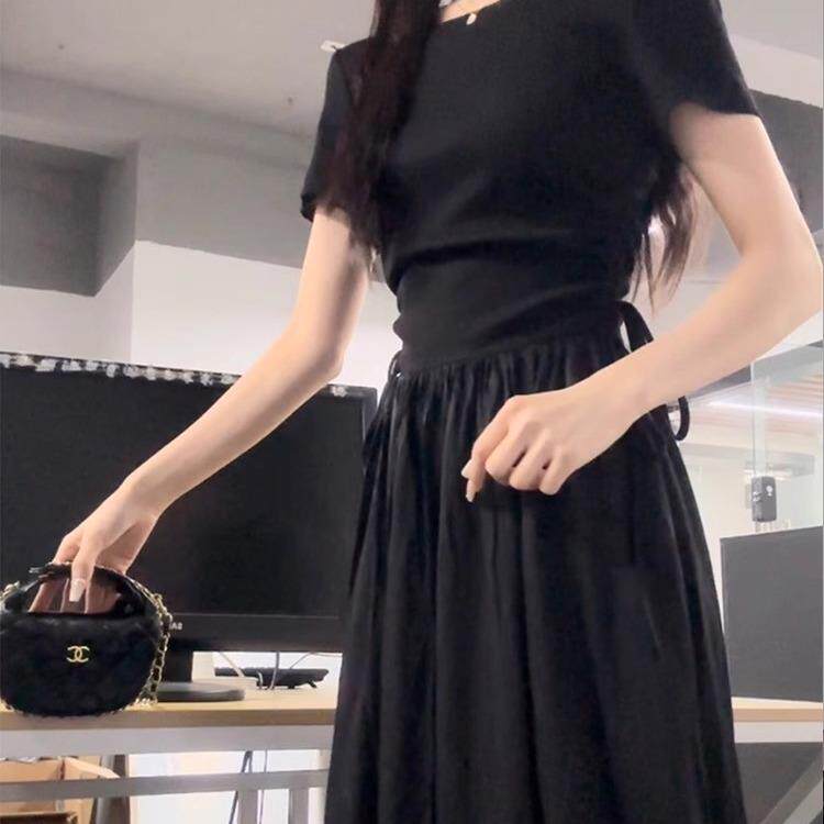 欧洲站赫本风小黑裙简单大方长裙女设计感遮肚子显瘦洋装女夏季