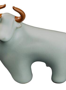 汝窑小牛摆件景德镇陶瓷办公室桌面装饰品瓷器覆古青瓷新年吉祥物