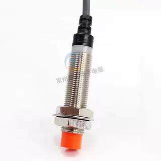昌得CJY12E-04NA接近开关LJ12A3-4-Z/BX直流三线NPN常开24V传感器