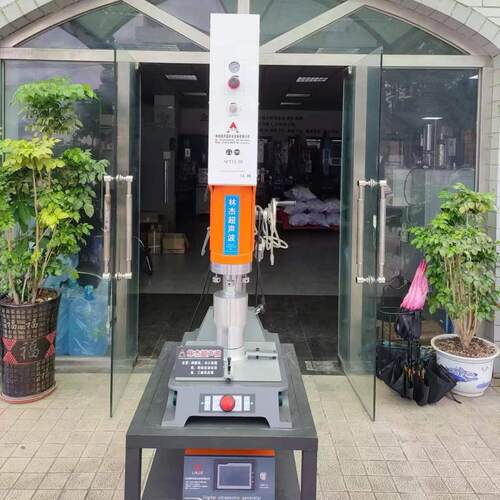 厂家供稳灵杰定性超声波直1塑胶焊接机 K20K大功5率塑胶熔接机热